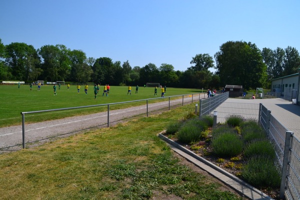 Sportplatz Bahnhofstraße - Oschersleben/Bode-Hadmersleben
