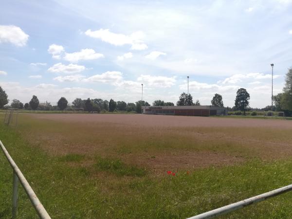 Sportanlage an der Kühweide Platz 2 - Rödersheim-Gronau