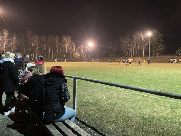 Sportanlage Grüne Eiche Platz 2 - Großthiemig