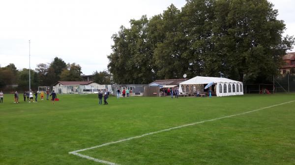 Sportplatz Heusser-Staub-Wiese - Uster