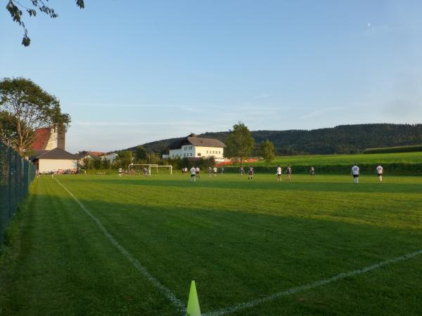 Sportplatz Weißenkirchen im Attergau - Weißenkirchen im Attergau