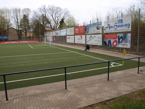 Stadion am Waldschlößchen - Mülheim/Ruhr-Saarn
