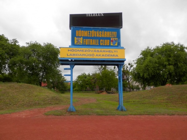 Hódmezővásárhelyi Városi Stadion - Hódmezővásárhely