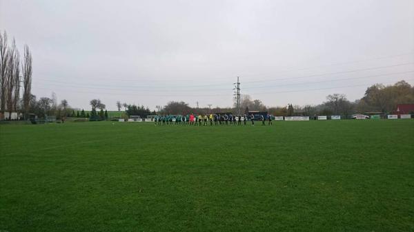 Stadion SK Baník Modlany - Modlany