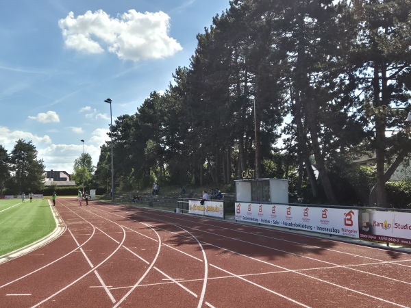 Kurt-Hoesch-Kampfbahn - Kreuzau