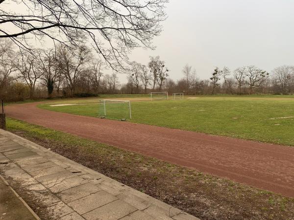 Sportplatz Helmholtz-Gymnasium - Bonn-Duisdorf