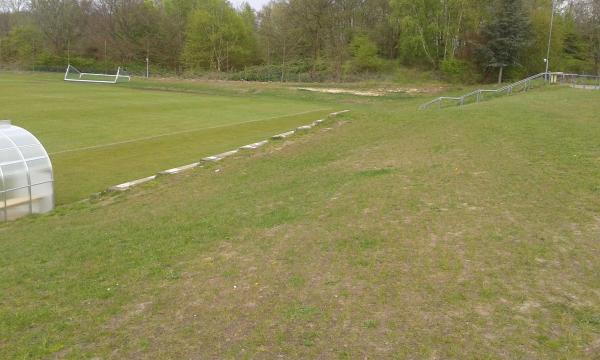 Jürgen-Behne-Stadion der Sportanlage Vögelser Straße - Lüneburg-Ochtmissen
