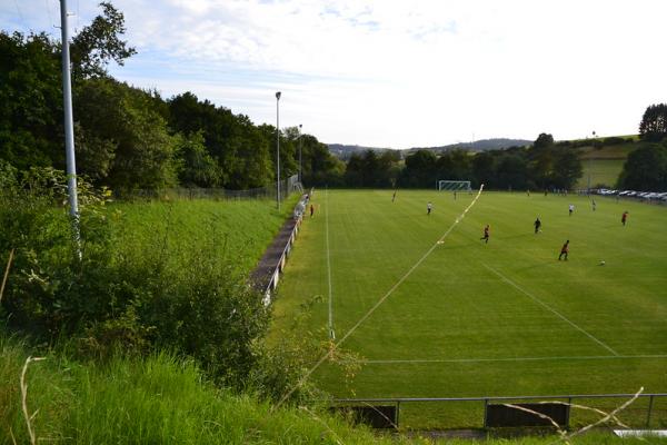 Sportplatz Mühlenweg - Dreis-Brück