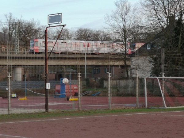 Bezirkssportanlage Düsseldorfer Straße Platz 3 - Duisburg-Wanheimerort