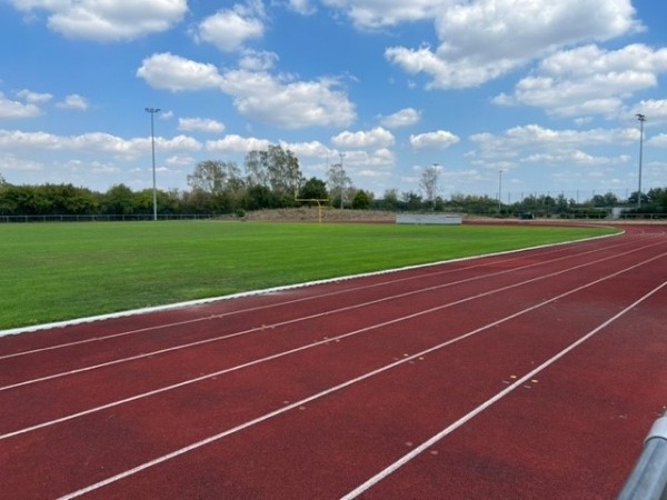 Maingau-Energie-Stadion LA-Platz - Rodgau-Jügesheim