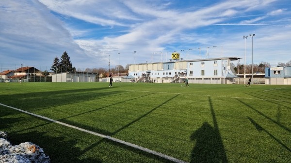 Stadion der Stadt Ried Nebenplatz - Ried im Innkreis