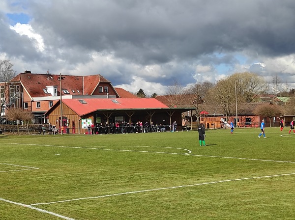 Sportanlage Lütjenwestedt - Lütjenwestedt