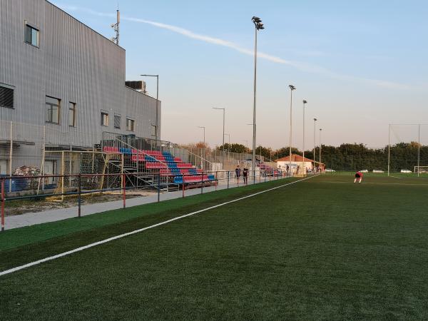 Mezővári József  Műfüves pálya - Székesfehérvár