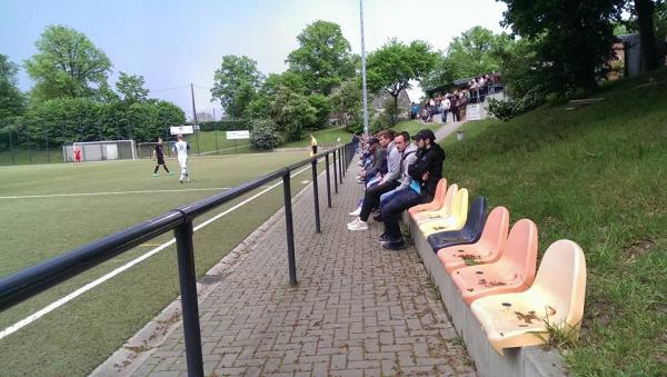 Naturstadion Mennrather Kull - Mönchengladbach-Mennrath