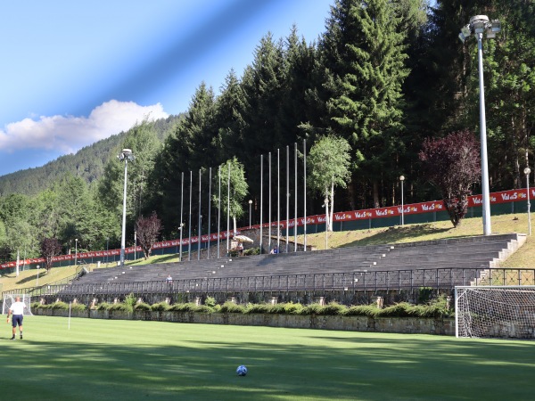 Campo Sportivo Comunale di Mezzana - Mezzana