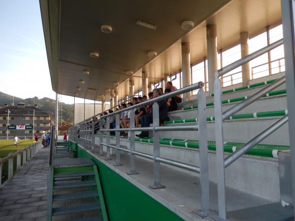 Campo de Fútbol Soloberria - Zaldibar, PV
