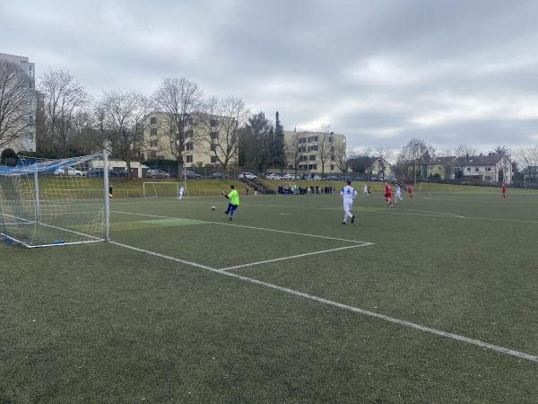 Sportplatz an der S-Bahn Goldberg - Böblingen