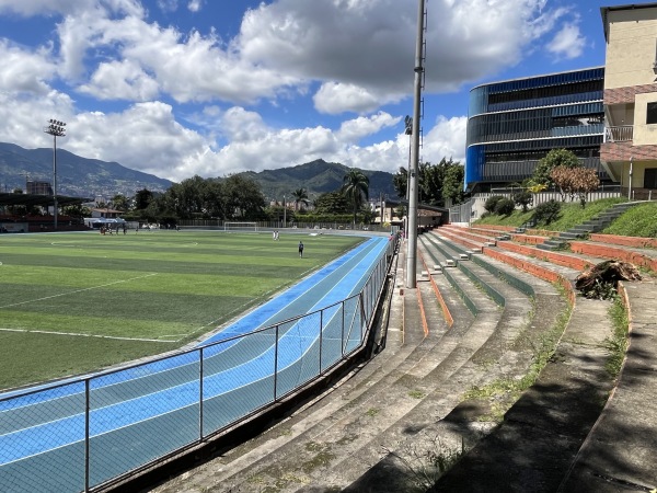 Cancha El Dorado - Envigado