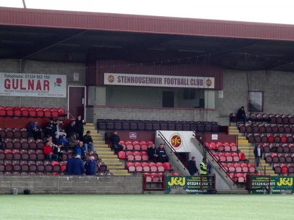 Ochilview Park - Stenhousemuir, Falkirk