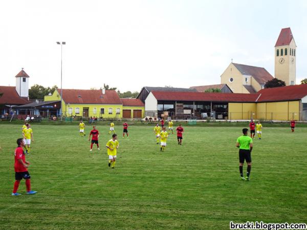 Sportplatz Eibesthal - Eibesthal