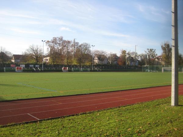 Jahnsportplatz - Magdeburg-Altstadt