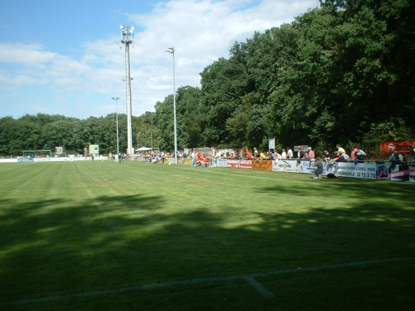 Sportplatz am Wald   - Bruchköbel