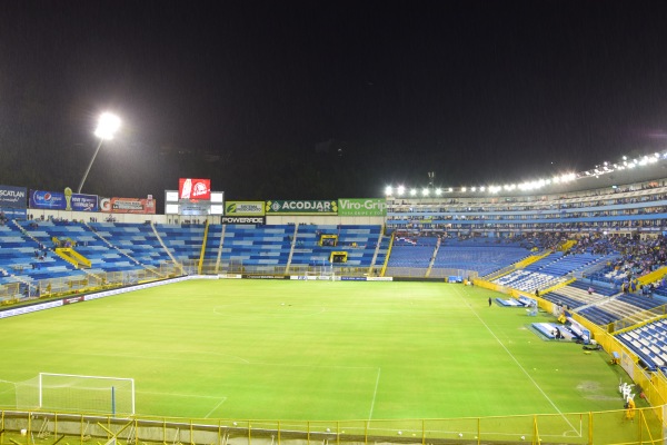 Estadio Cuscatlán - San Salvador