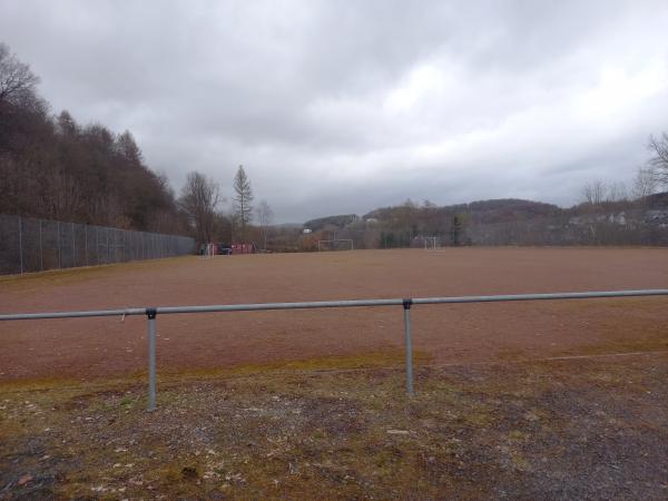 Sportplatz Obererbach - Obererbach bei Montabaur