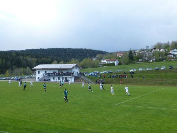 Stadion Am Glasbach - Grainet