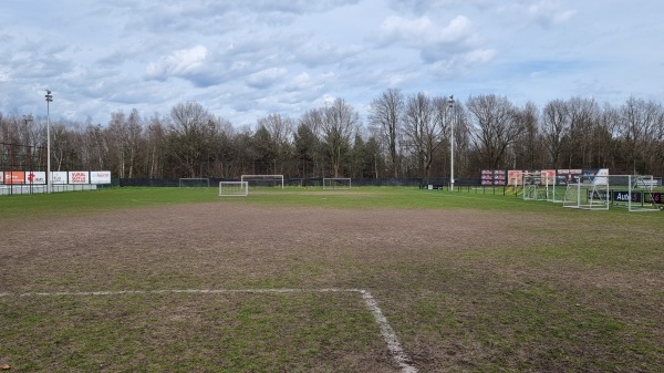 Complex Calcio Genk Terrein 3 - Genk-Waterschei