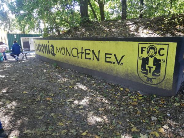 Sportanlage Schwere-Reiter-Straße - München-Neuhausen