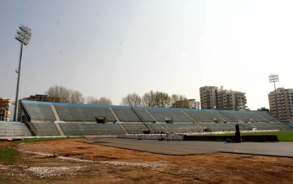 Stadiumi Kombëtar Qemal Stafa - Tiranë (Tirana)