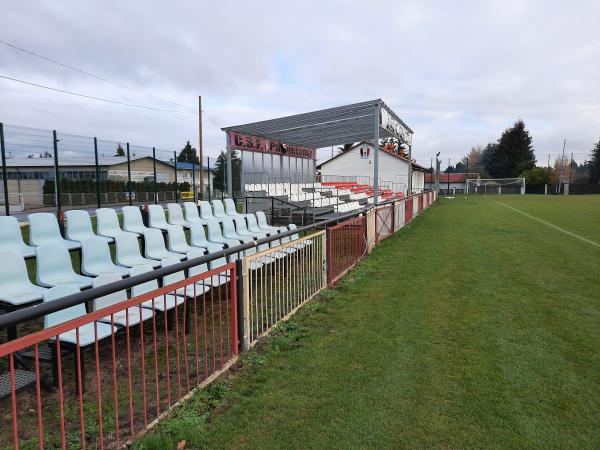 Stadion w  Mierzyn - Mierzyn