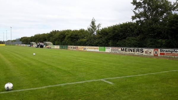 Ernst-Wagener-Stadion - Steinburg-Eichede