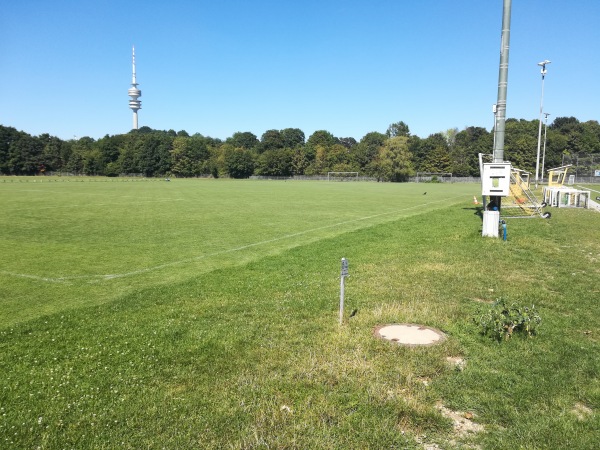Sportanlage Schwere-Reiter-Straße Platz 2 - München-Neuhausen