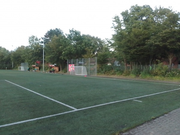 Sportplatz Roter Hahn B - Lübeck-Kücknitz