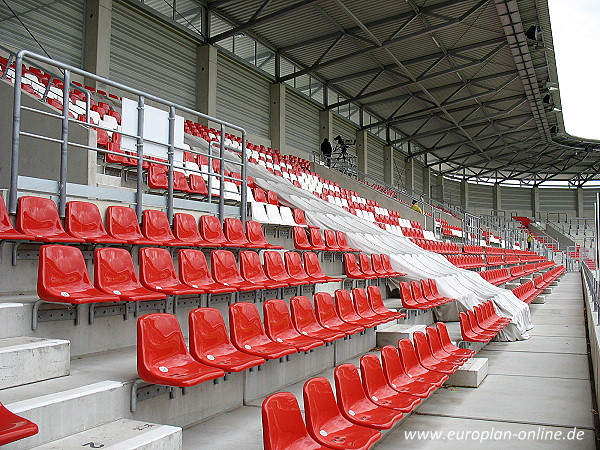 Leuna-Chemie-Stadion - Halle/Saale-Gesundbrunnen