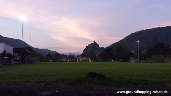 Fotbalové hřiště TJ Střekov - Ústí nad Labem-Střekov