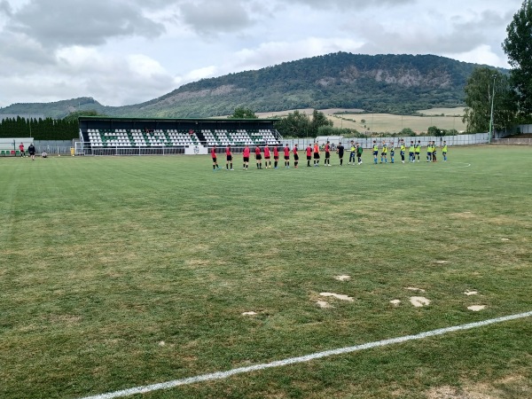 Futbalový štadión Fintice - Fintice