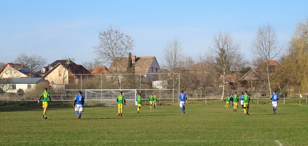 Baji Sportpálya - Baj