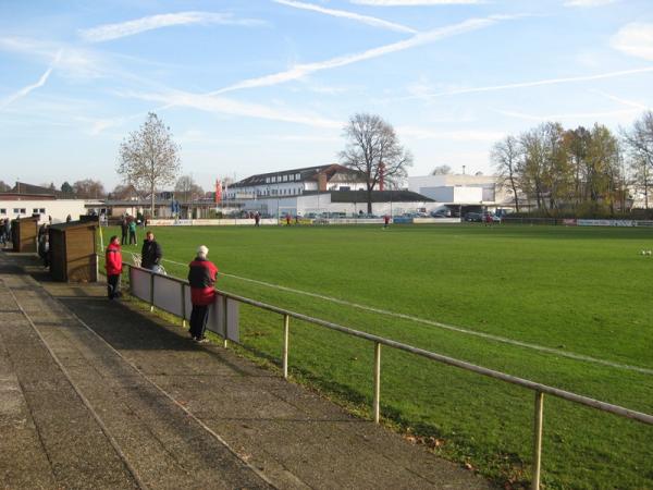 Sportplatz Eyßelheide - Gifhorn