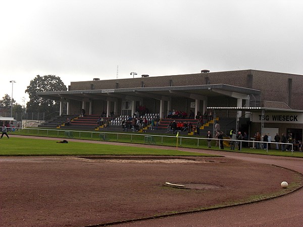 Stadion am Ried (alt) - Gießen-Wieseck
