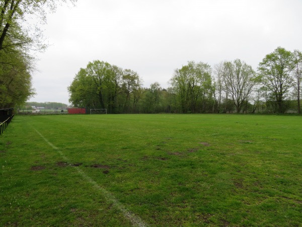 Sportanlage Im Bulloh B-Platz - Celle-Altenhagen