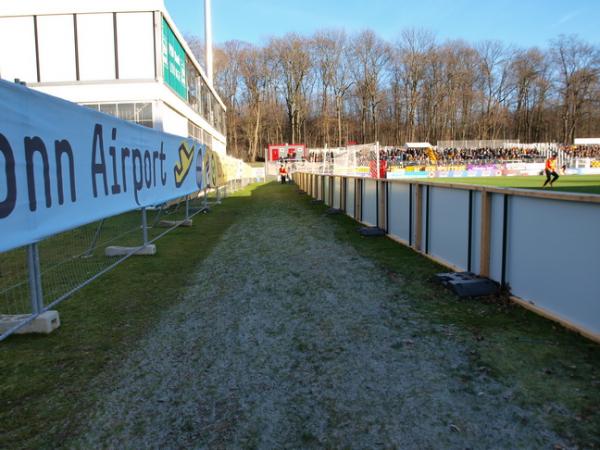 Stadion im Sportpark Höhenberg - Köln-Höhenberg