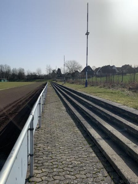 Pottland-Stadion im Sportzentrum - Duingen