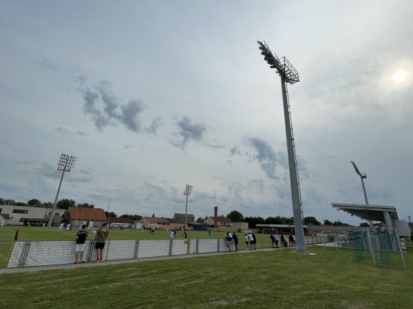 Szentlőrinci Sportpálya - Szentlőrinc