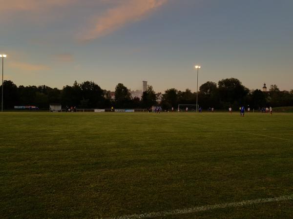 Sportplatz an der Nibelungenhalle - Großmehring