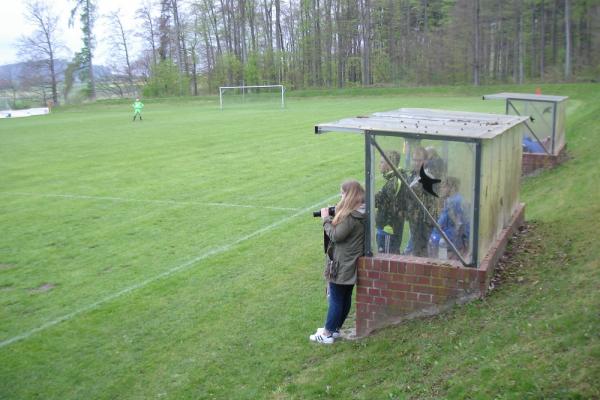 Sportplatz Altenhasungen - Wolfhagen-Altenhasungen