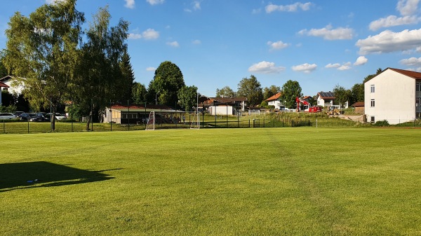 Sportplatz an der Volksschule - Reichersbeuern