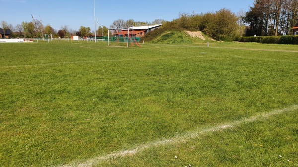 Sportanlage an der Schule - Kutenholz